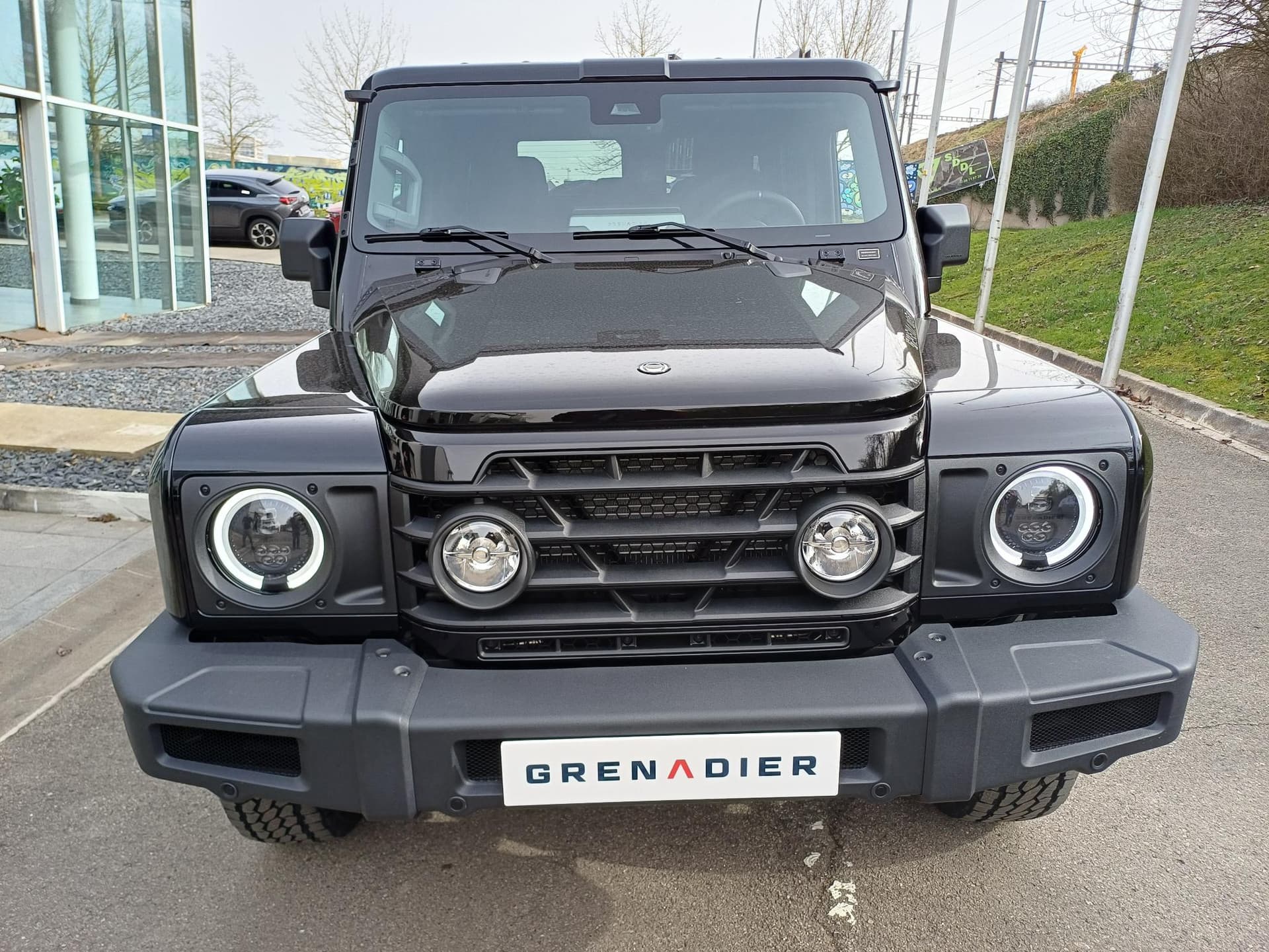 Ineos Grenadier Station Wagon 5 St 3.0L Turbo Petrol BLACK EDITION - Photo 2