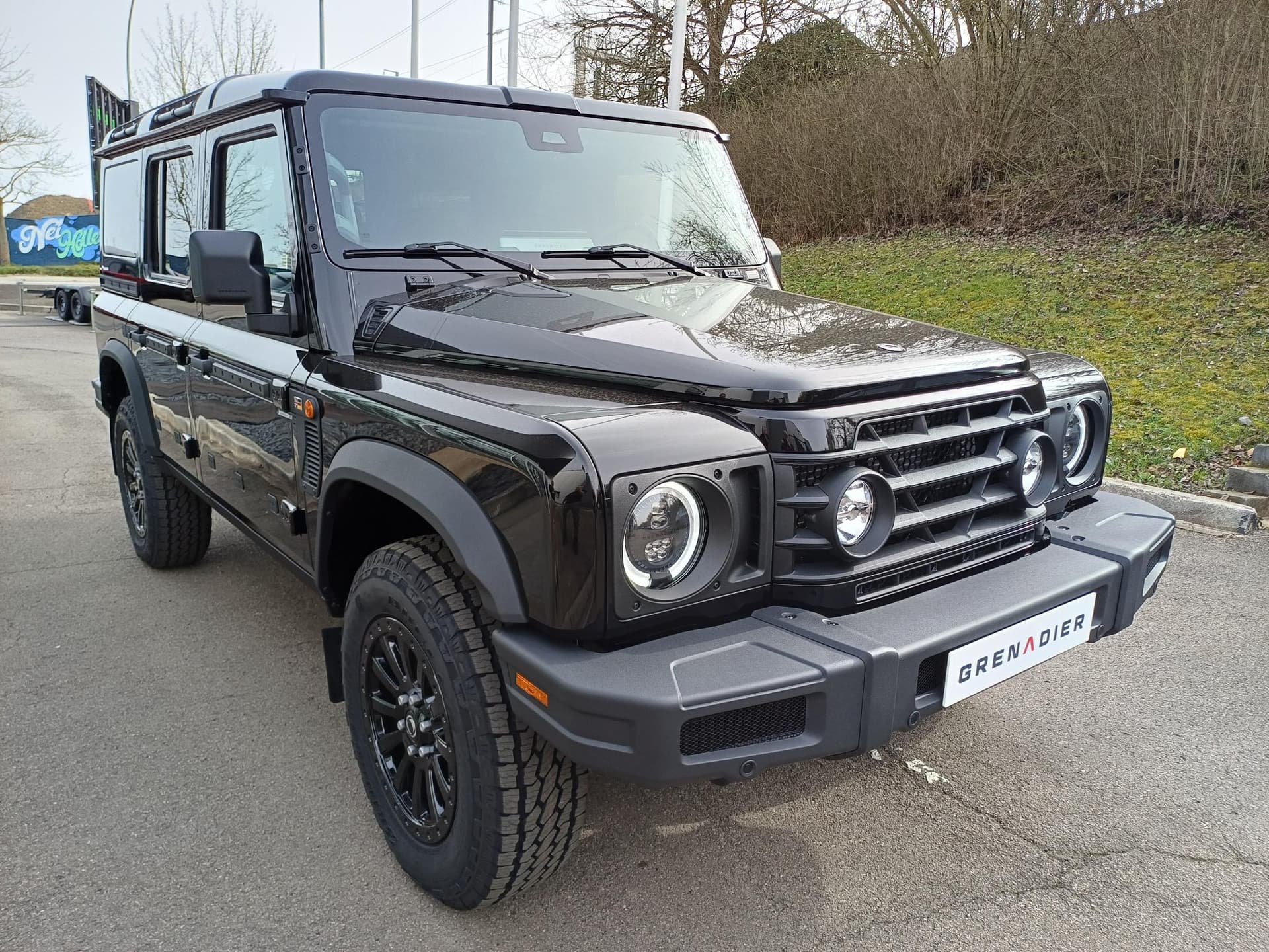 Ineos Grenadier Station Wagon 5 St 3.0L Turbo Petrol BLACK EDITION - Photo 2