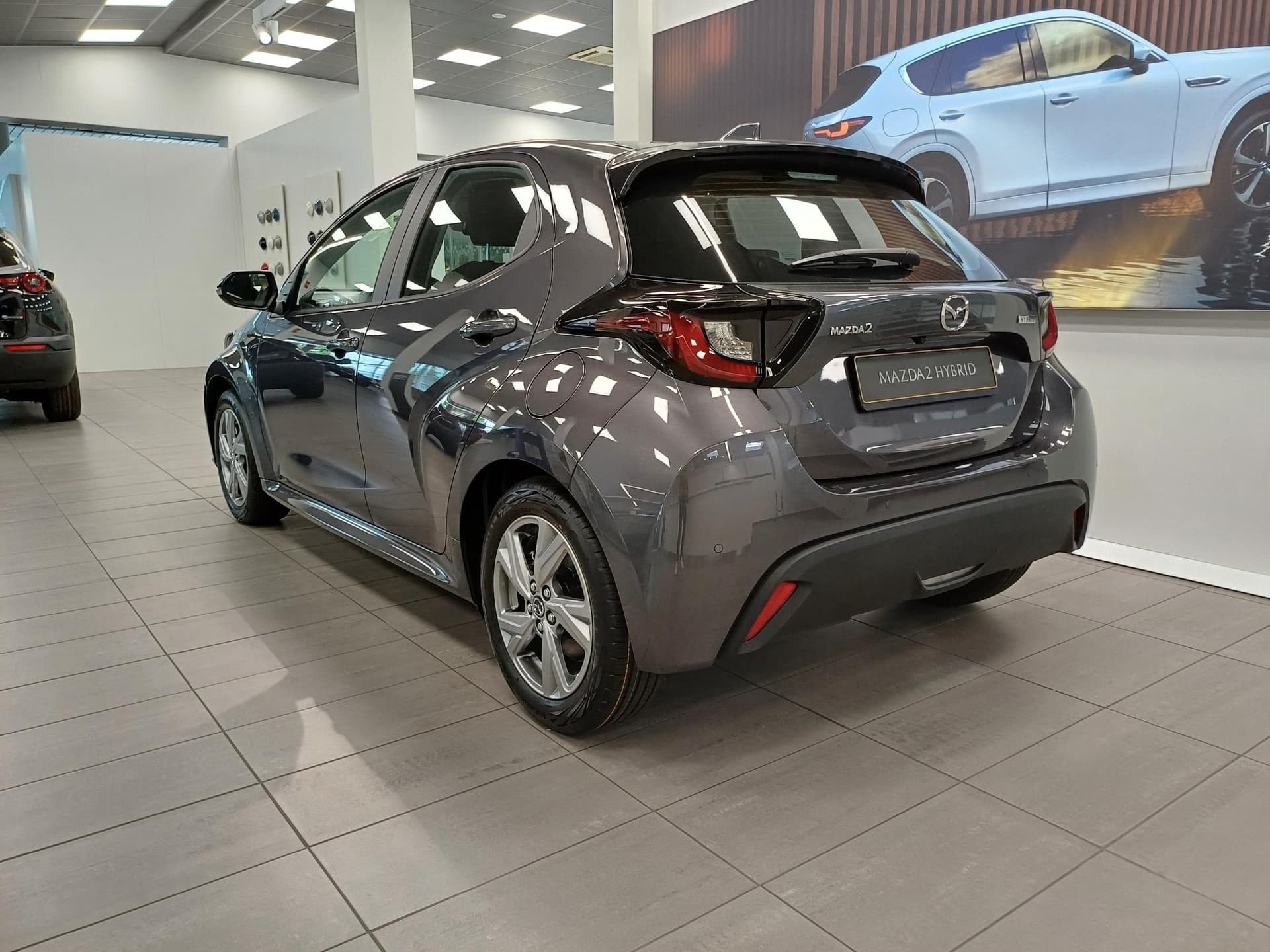 Mazda 2 Hybrid 1.5 Exclusive-line - Photo 2