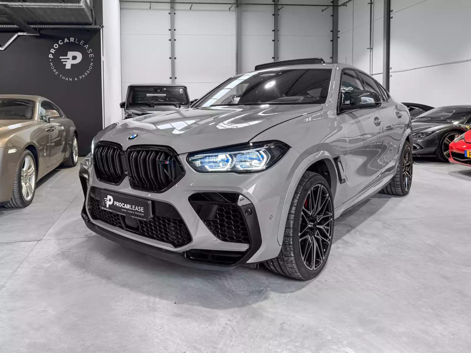 BMW X6 M Competition 4.4 V8/ INDIVIDUAL MANUFAKTUR - Photo 1