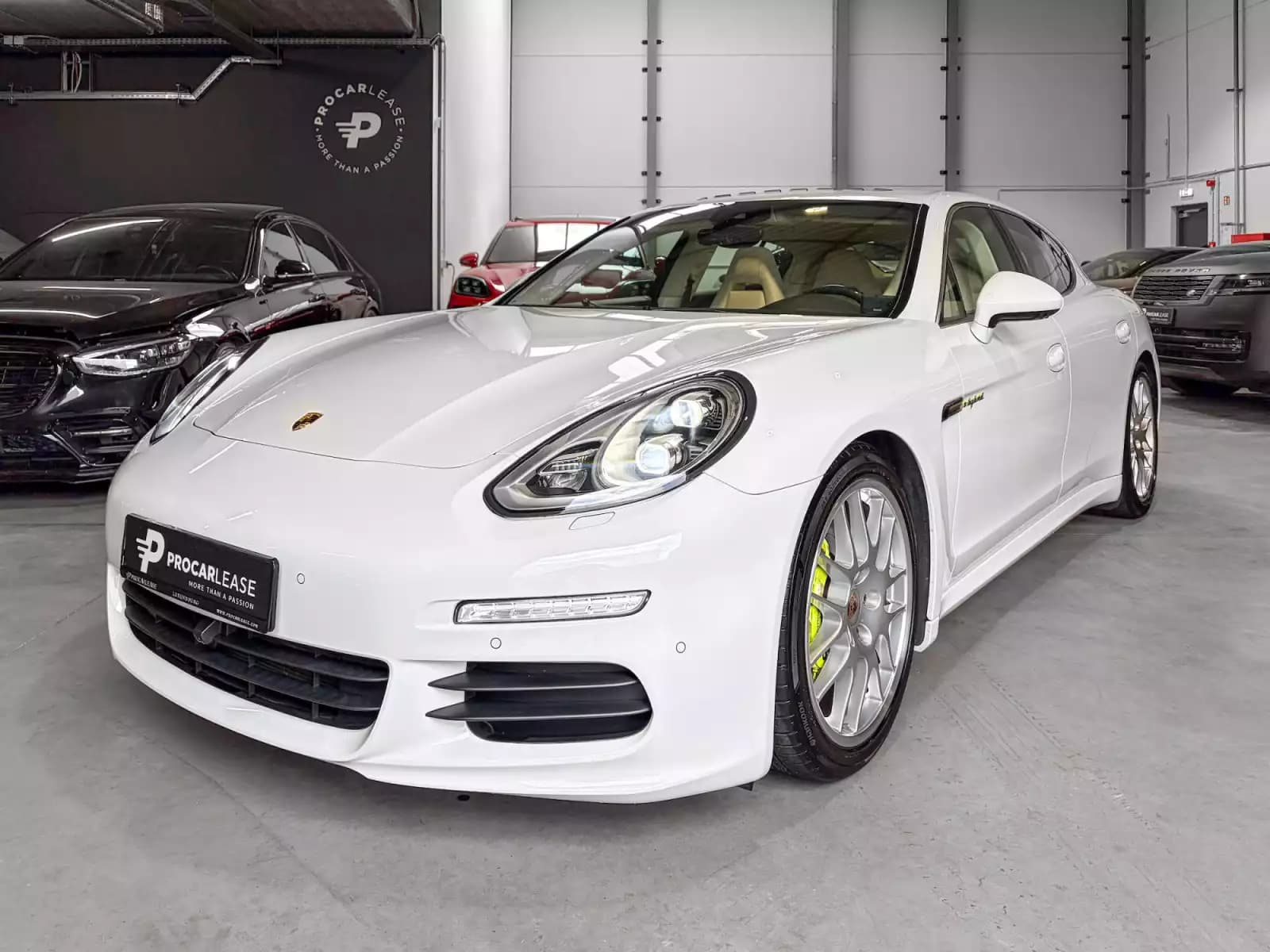 Porsche Panamera Panamera E-Hybrid S /20/Bi-Xenon/PANO/360°/Leder - Photo 1