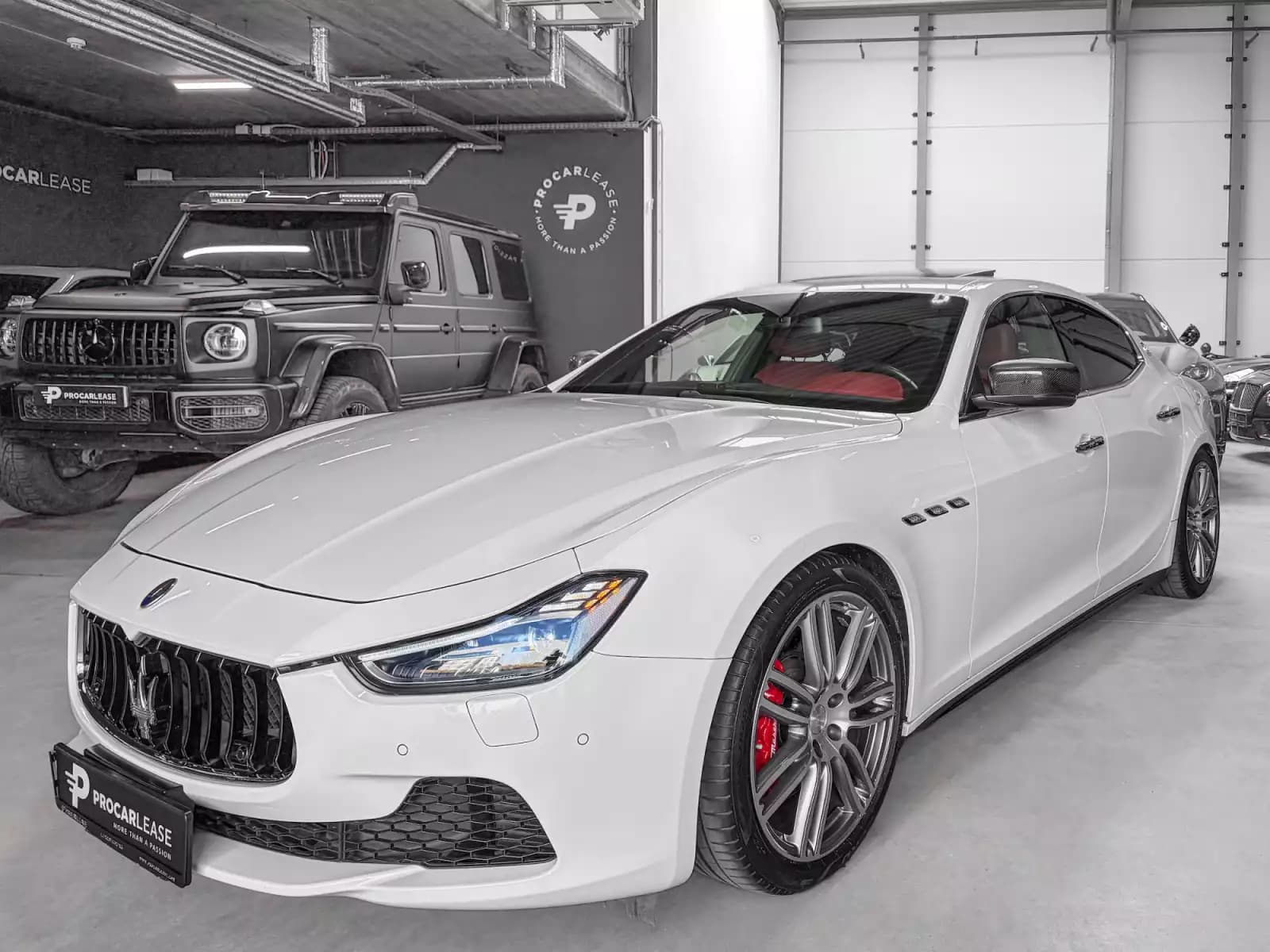 Maserati Ghibli 3.0 V6 S  Q4 Automatik/ Xénon/Camera/Carbonne/20/Leder/VOLL - Photo 1