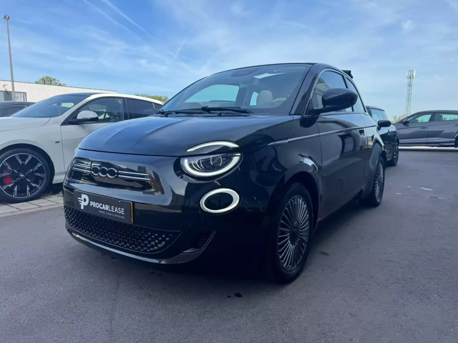 Fiat 500e 500 e La Prima/Cabriolet/Camera/Cuir/LED - Photo 1