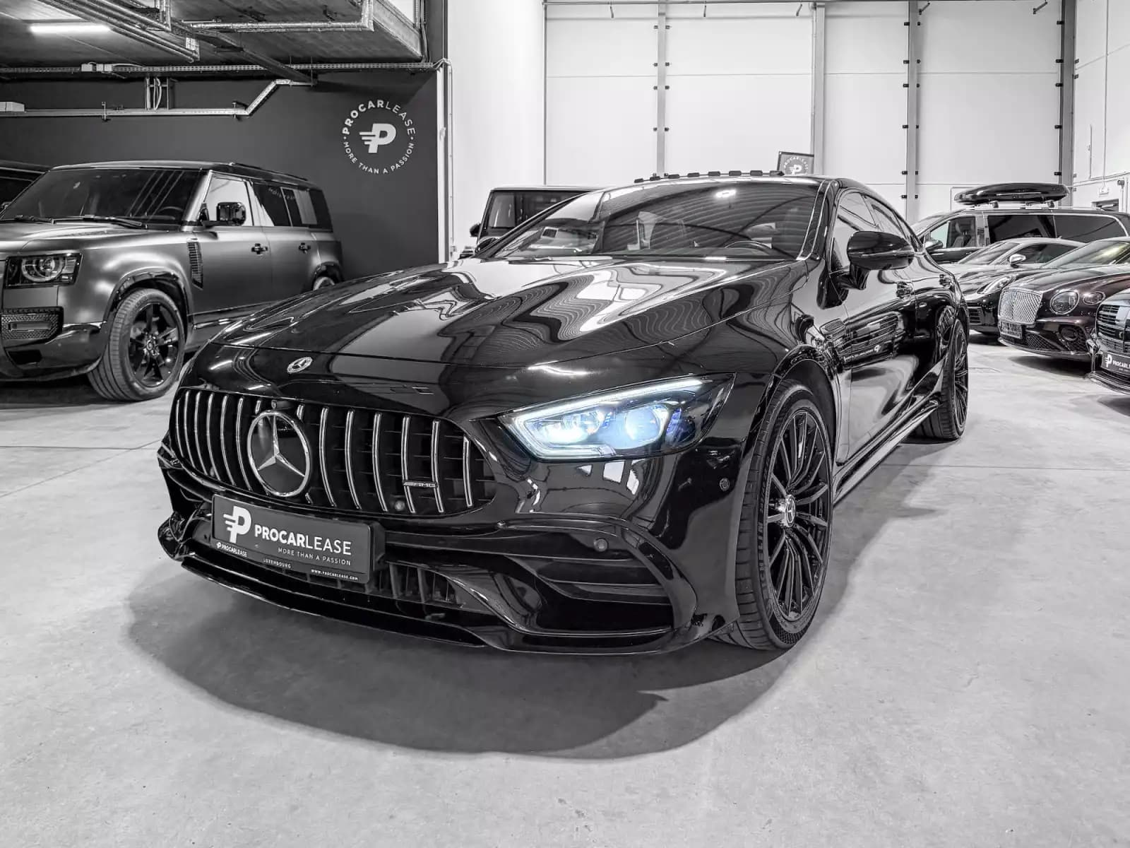 Mercedes-Benz AMG GT GT53 4-Door / 4 MATIC/ RIDE CONTROL/ 360°/ AMG PERFORMANCE - Photo 1