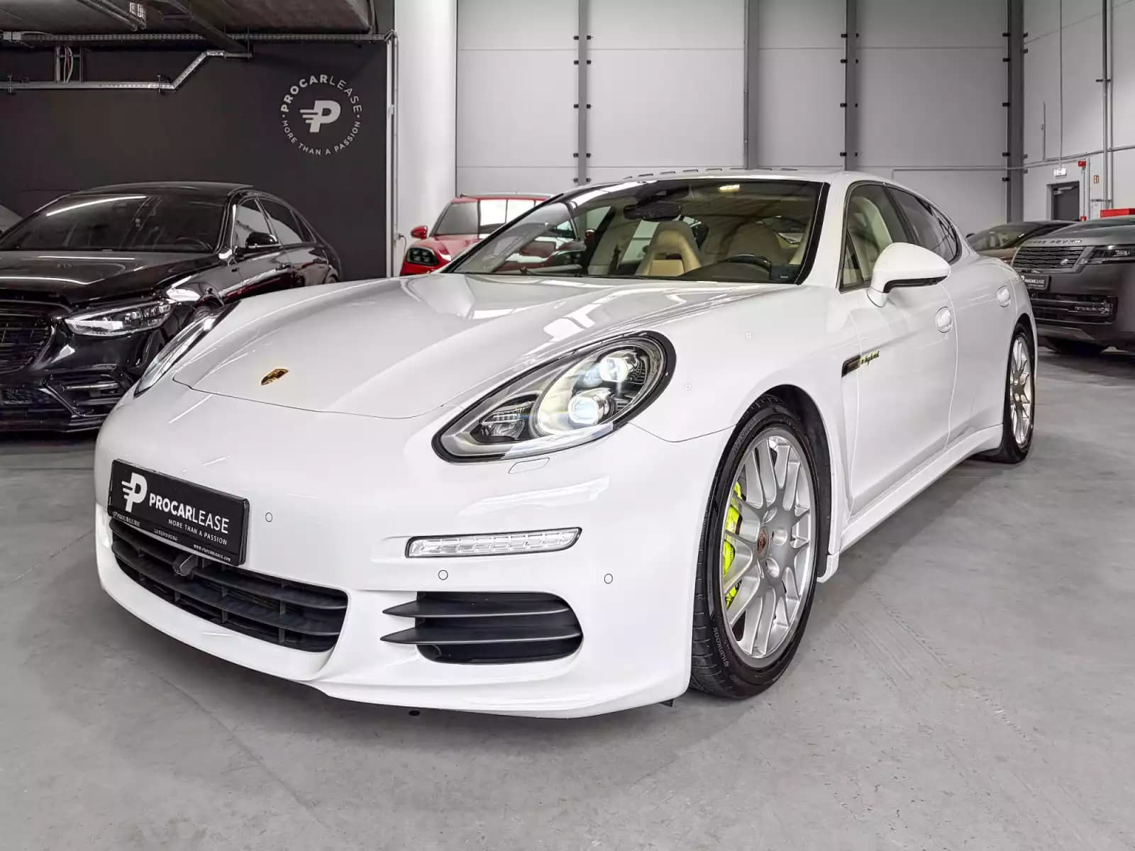 Porsche Panamera Panamera E-Hybrid S /20/Bi-Xenon/PANO/360°/Leder - Photo 1