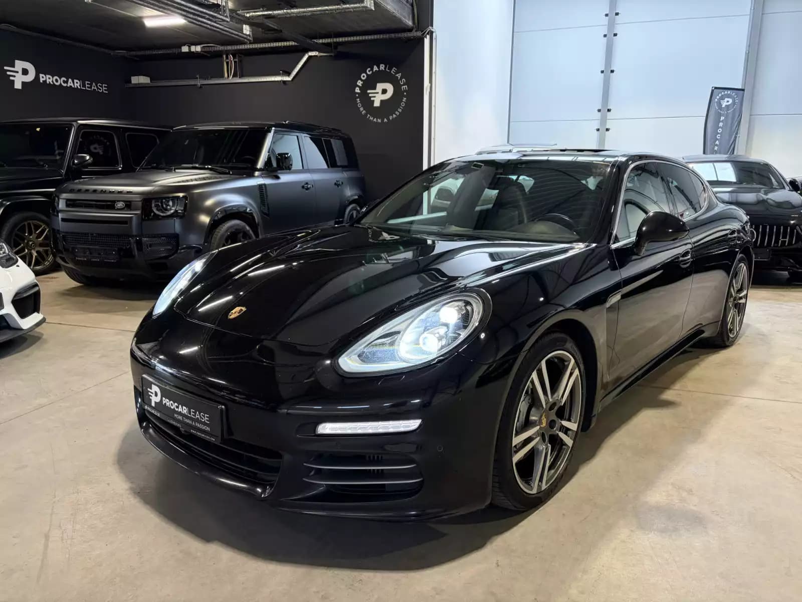 Porsche Panamera Panamera 4 S - Photo 1