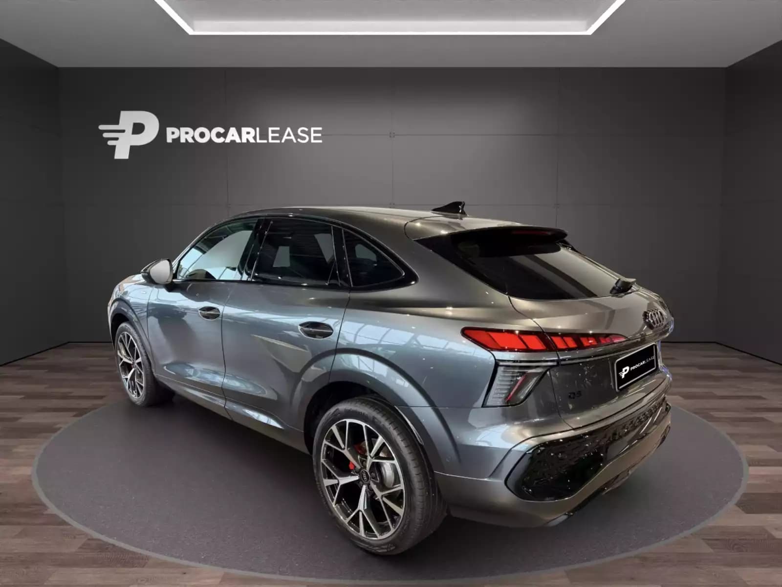 Audi Q3 Q3 SPORTBACK TDI 110 kW S-line MY26 /ACC/20°/360/ - Photo 1