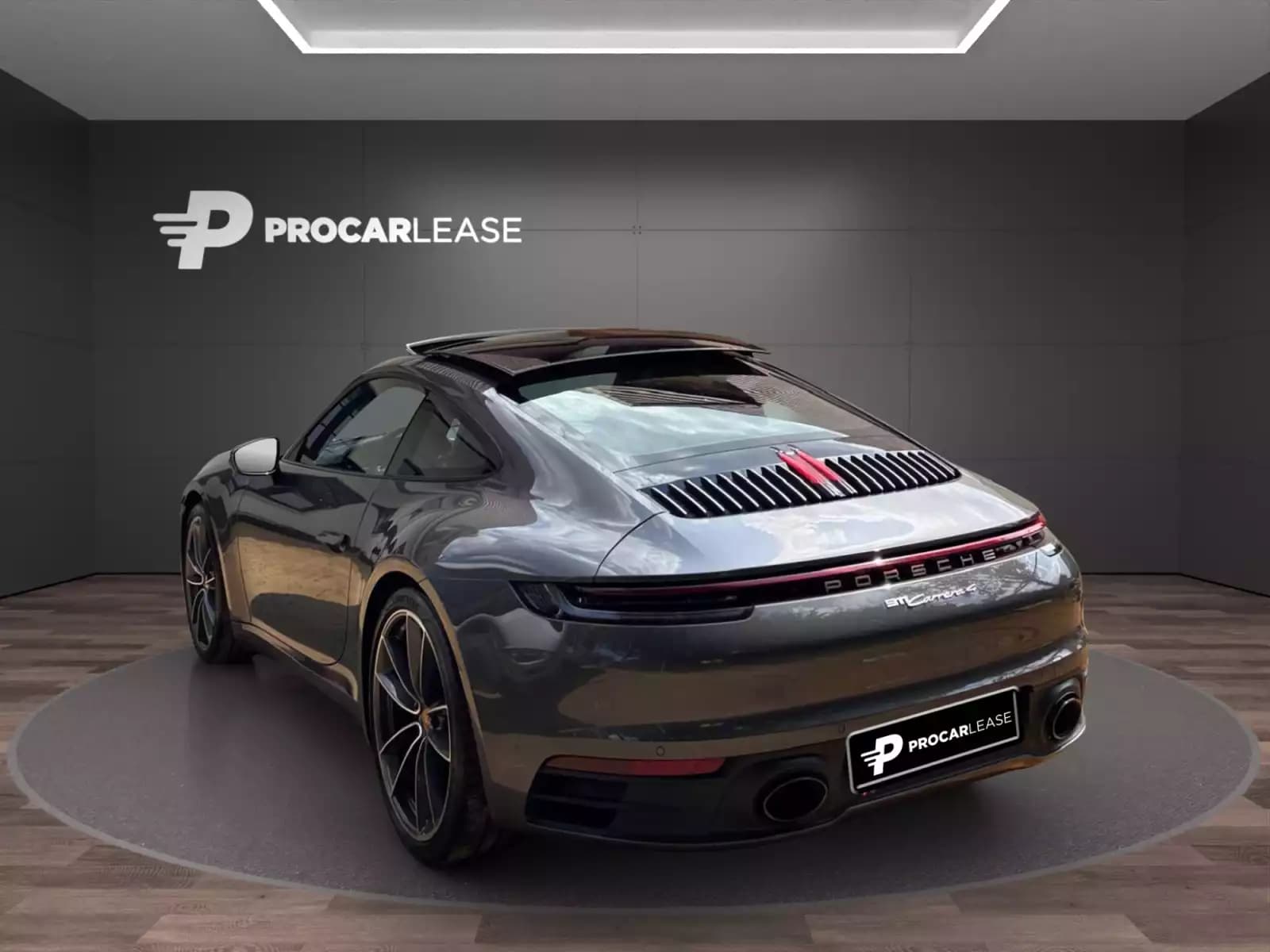 Porsche 911 992 CARRERA 4 - Photo 1
