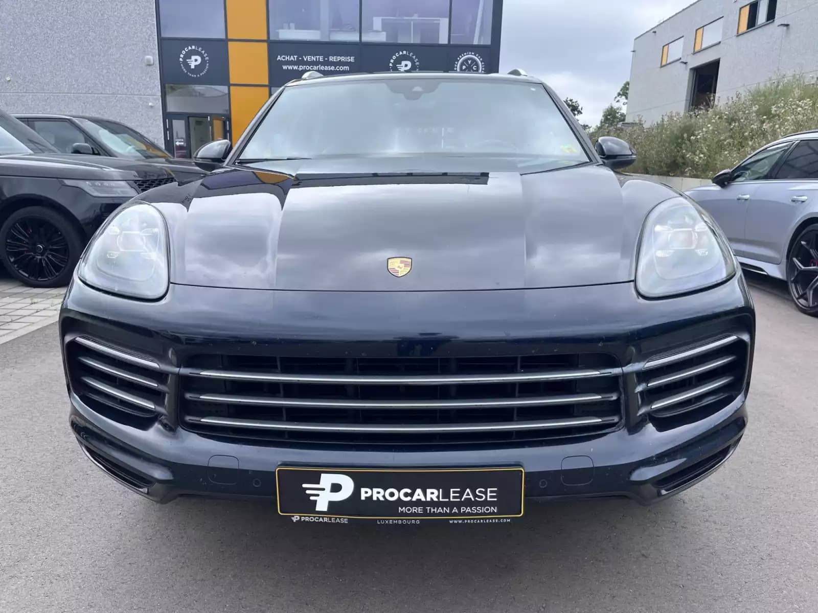 Porsche Cayenne 3.0 V6/PANORAMA/KAMERA/21/1ST H/VOLL SERVICE PORSCHE - Photo 1
