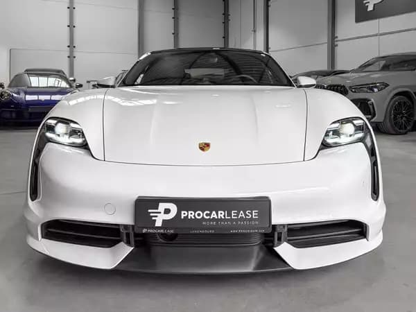 Porsche Taycan PORSCHE TAYCAN TURBO /APPROVED/ PURE WHITE | SPORT CHRONO | TOIT PANO | 21" MISSION E | BOSE | AFFICHAGE PASSAGER | PSCB - Photo 2