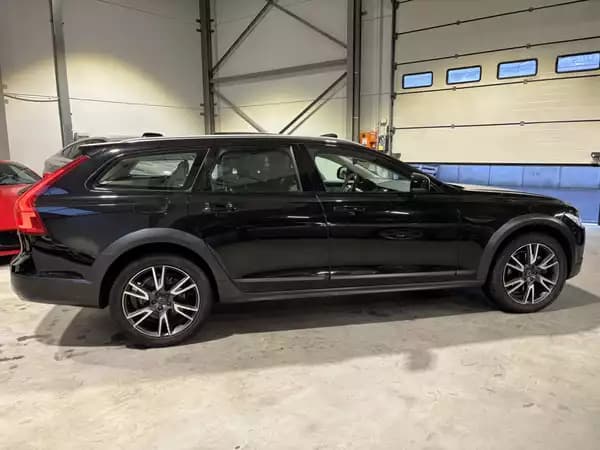 Volvo V90 Cross Country Pro AWD/PANO/19/360/HUP.D/MALUS PAYE - Photo 3