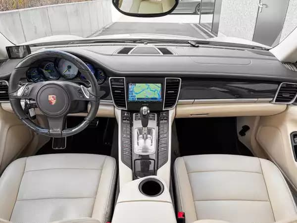 Porsche Panamera Panamera E-Hybrid S /20/Bi-Xenon/PANO/360°/Leder - Photo 2