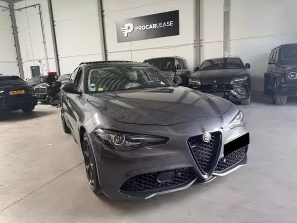 Alfa Romeo Giulia Giulia Veloce Q4 /211 CV /19/PANO/CAMERA/CUIR/VOLL - Photo 2