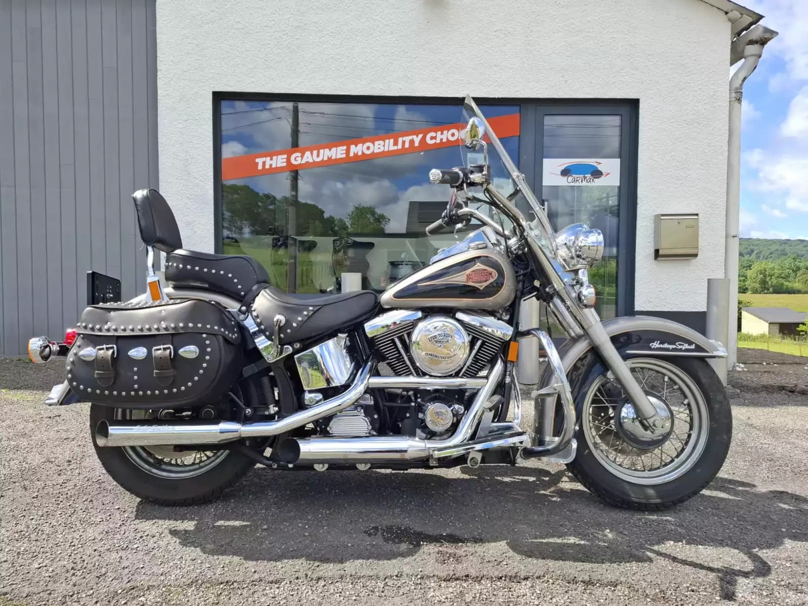 Harley-Davidson Heritage Softail - Photo 1