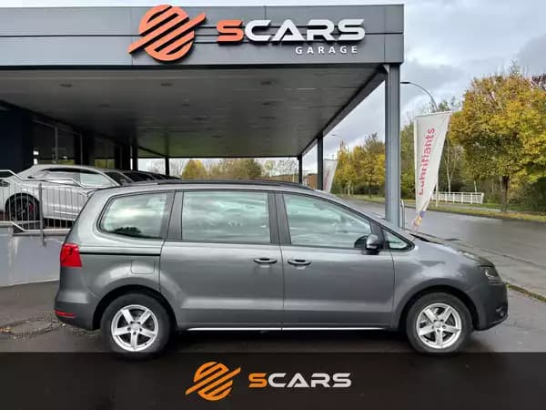 SEAT Alhambra 2.0 Tdi DSG 140cv - Photo 2