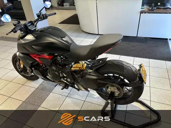 Ducati Diavel 1260S 159cv - Photo 3