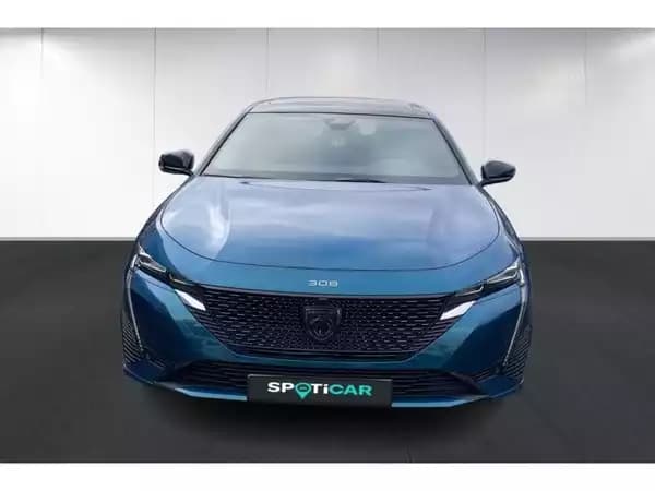 Peugeot 308 III and e- GT - Photo 2