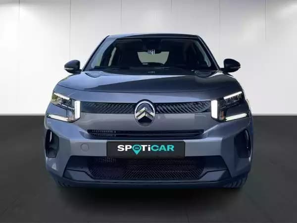 Citroën C3 and ë- IV You - Photo 2
