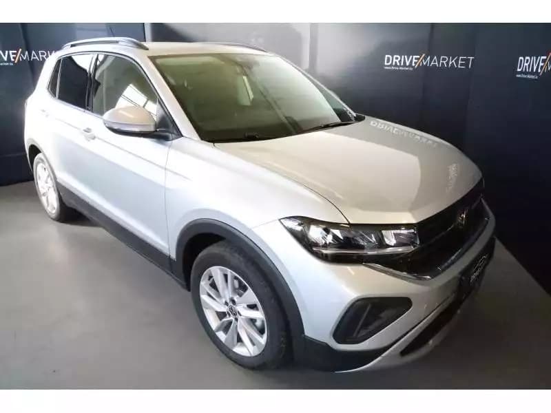 Volkswagen T-Cross Life - Photo 1