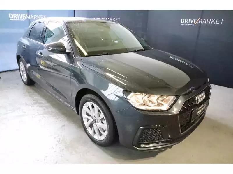 Audi A1 Advanced - Photo 1