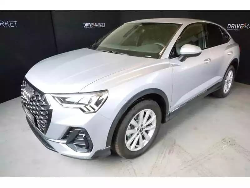 Audi Q3 Sportback - Photo 1