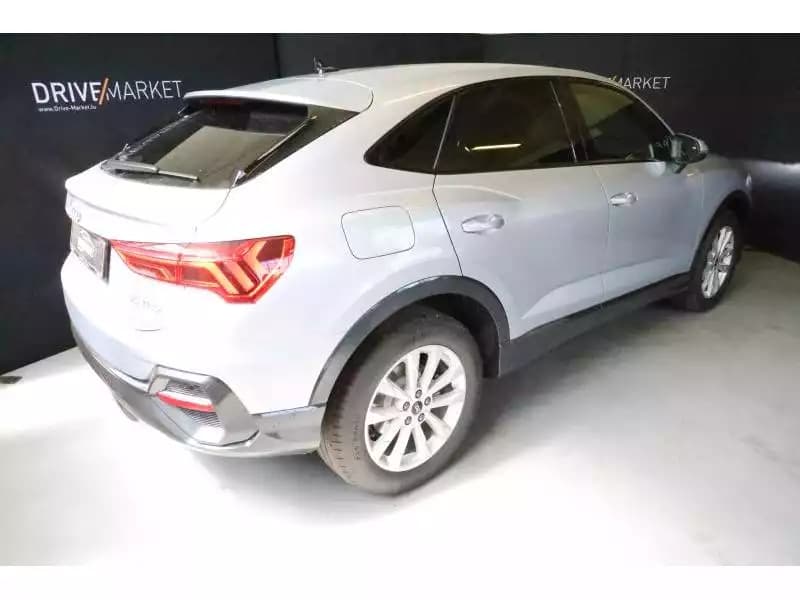Audi Q3 Sportback - Photo 1