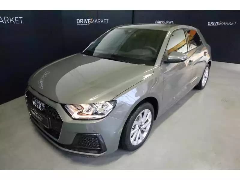 Audi A1 Advanced - Photo 1
