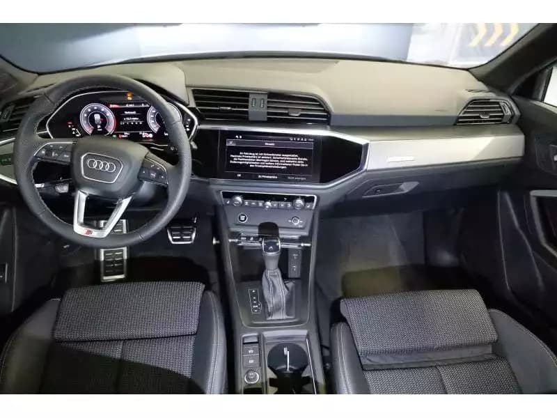 Audi Q3 Sportback S line - Photo 1