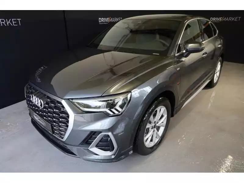 Audi Q3 Sportback S line - Photo 1