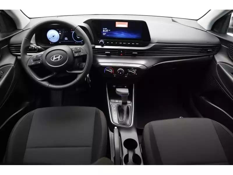 Hyundai i20 - Photo 1