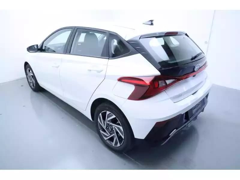 Hyundai i20 - Photo 1