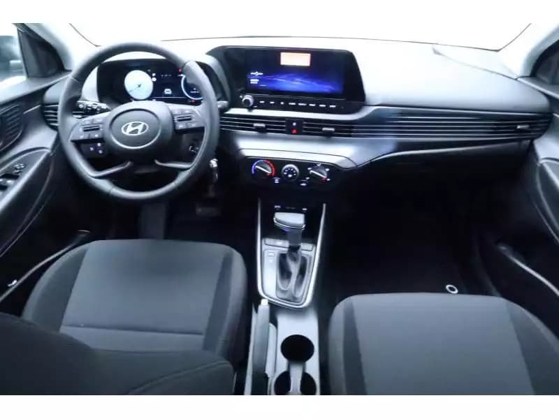 Hyundai i20 - Photo 1
