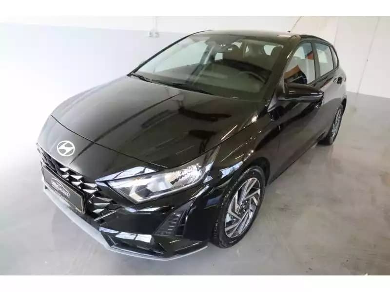 Hyundai i20 - Photo 1
