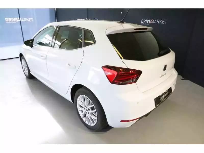 SEAT Ibiza XcEllence - Photo 1