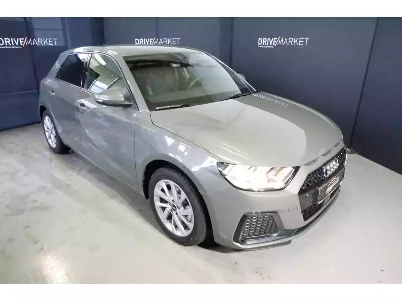 Audi A1 Advanced - Photo 1