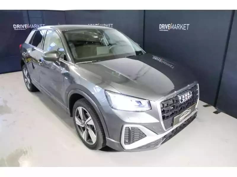 Audi Q2 S line - Photo 1