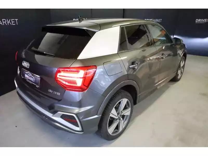 Audi Q2 S line - Photo 1