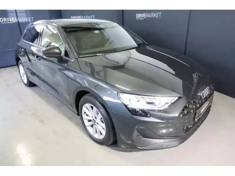 Audi A3 Sportback - Photo 1