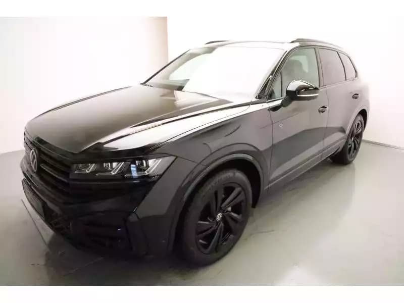 Volkswagen Touareg R-Line - Photo 1