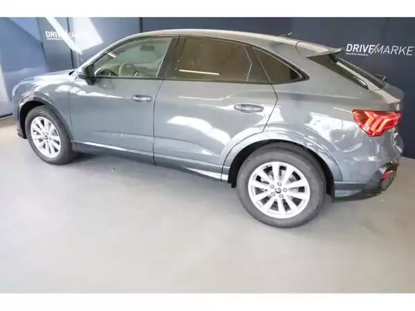 Audi Q3 Sportback - Photo 2