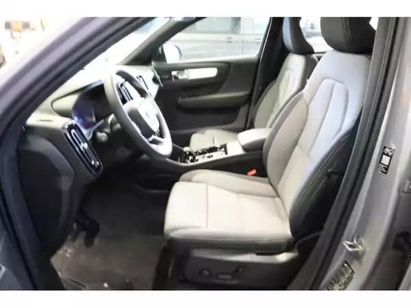 Volvo XC40 Dark - Photo 3