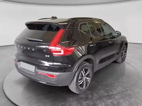 Volvo XC40 Dark - Photo 2