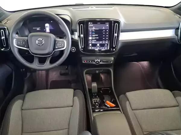 Volvo XC40 Dark - Photo 2