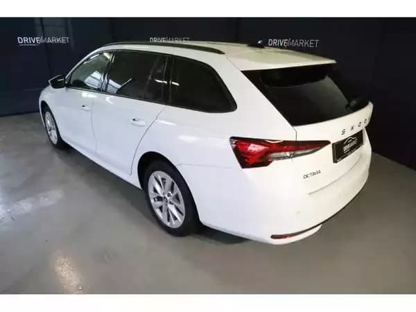 Skoda Octavia Selection - Photo 2