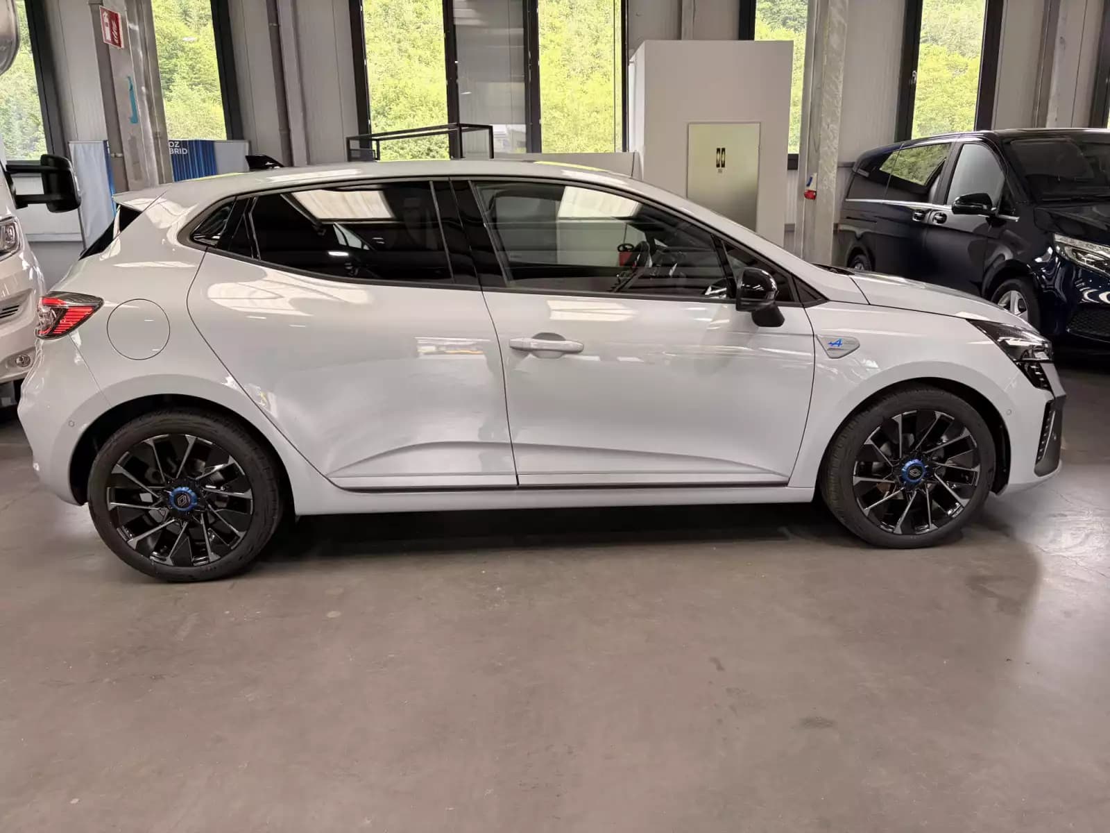 Renault Clio V 1.0 TCe Esprit Alpine - Photo 1