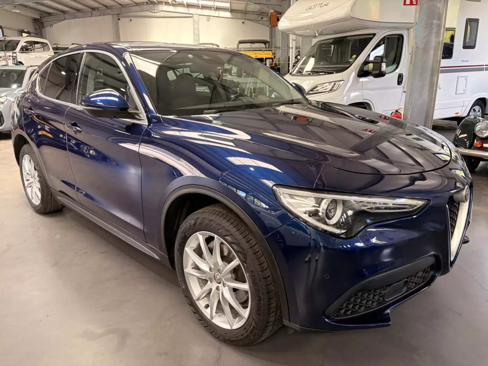 Alfa Romeo Stelvio 2.0 Turbo 16V Q4 - Photo 1