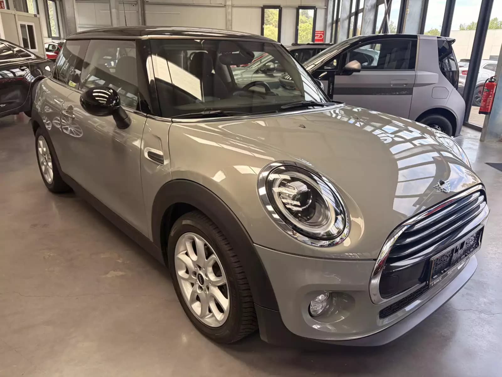 MINI Cooper 1.5 Essence 136HP - Photo 1