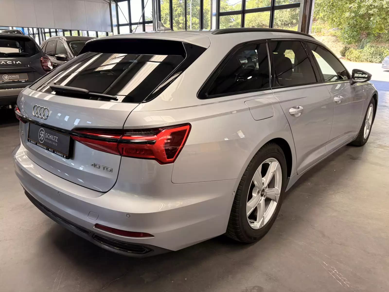Audi A6 Avant 40TDi S-line 204HP - Photo 1