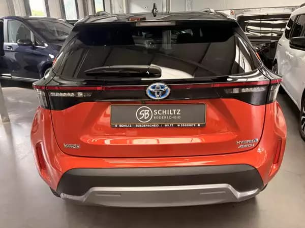 Toyota Yaris Cross Hybrid 1.5 VVT-i AWD-i i Adventure - Photo 2
