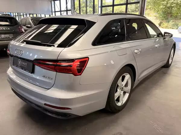 Audi A6 Avant 40TDi S-line 204HP - Photo 2